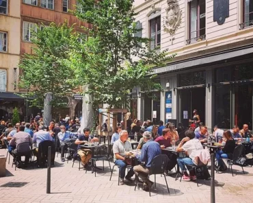 Dynamic View digitalise Le République à Lyon