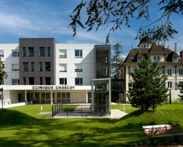 Signalétique digitale pour la Clinique Charcot